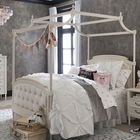Pottery Barn Kids Image